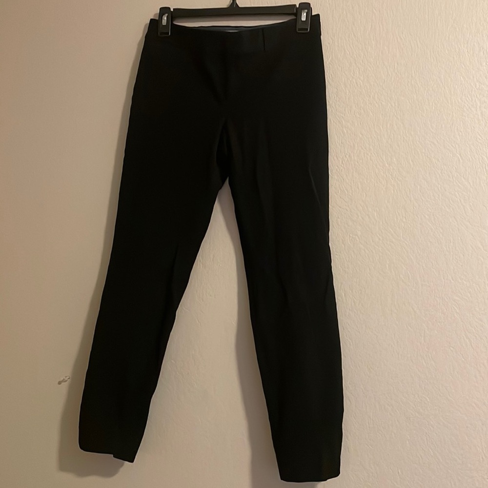 Size 4 Black Straight Leg Ankle Cut trousers